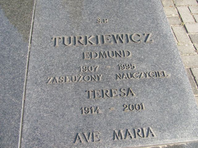 Teresa Turkiewicz 1914 Wronki - Grobonet - Wyszukiwarka osób pochowanych