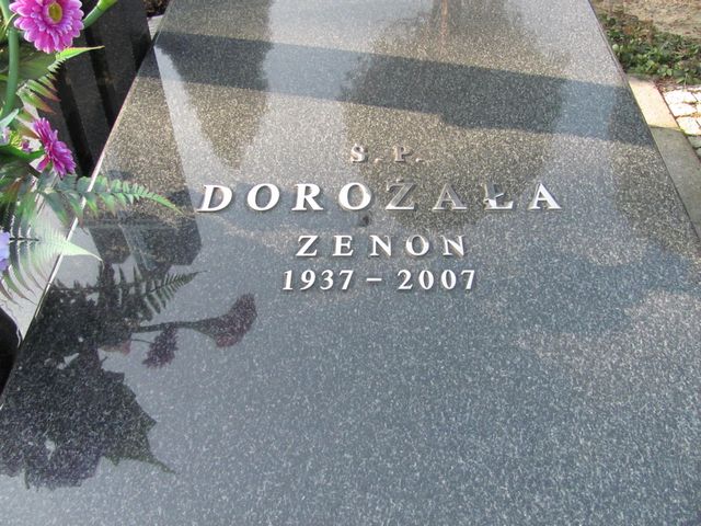 Zenon Dorożała 1937 Wronki - Grobonet - Wyszukiwarka osób pochowanych