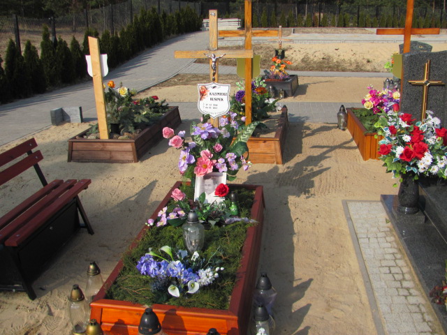 Grób Kazimierz Rusinek
